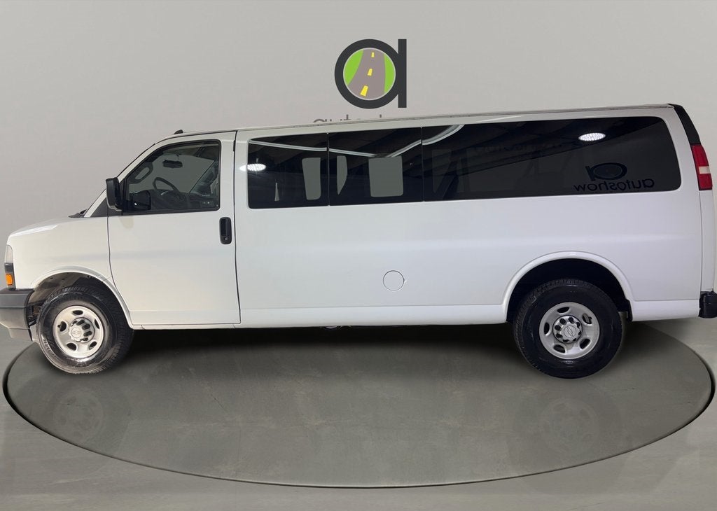 2018 Chevrolet Express 3500 LS Passenger