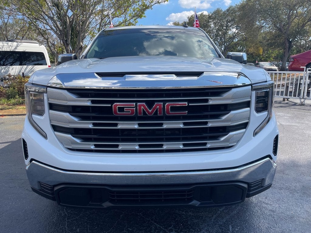 2024 GMC Sierra 1500 SLE