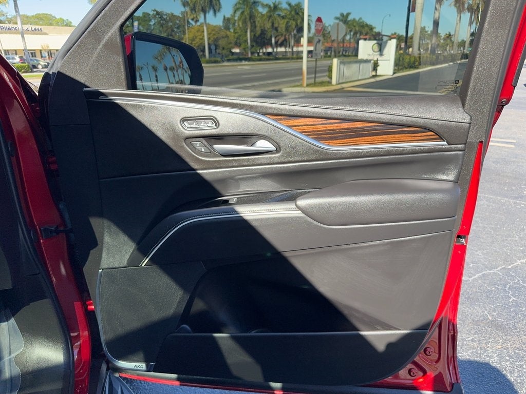 2023 Cadillac Escalade Premium Luxury