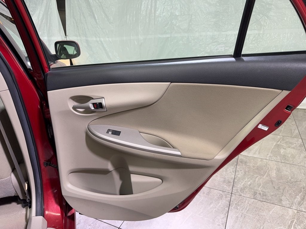 2013 Toyota Corolla LE