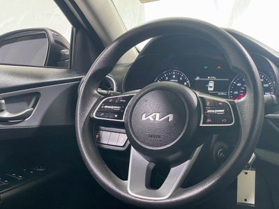 2022 Kia Forte FE