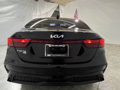 2022 Kia Forte FE
