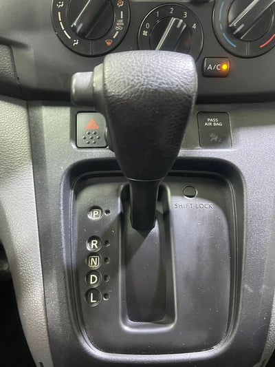 2015 Nissan NV200 S