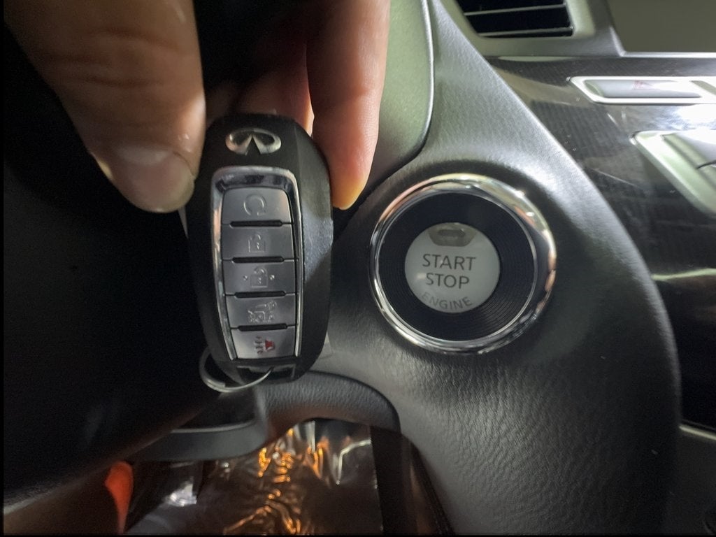 2019 INFINITI QX60 LUXE