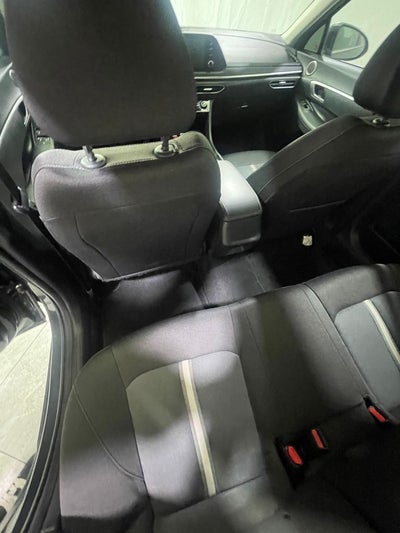 2021 Hyundai Elantra SE