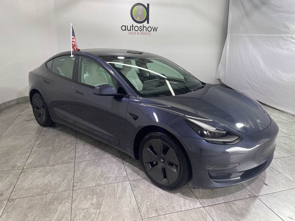2023 Tesla Model 3 Base