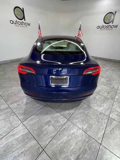 2023 Tesla Model 3 Base