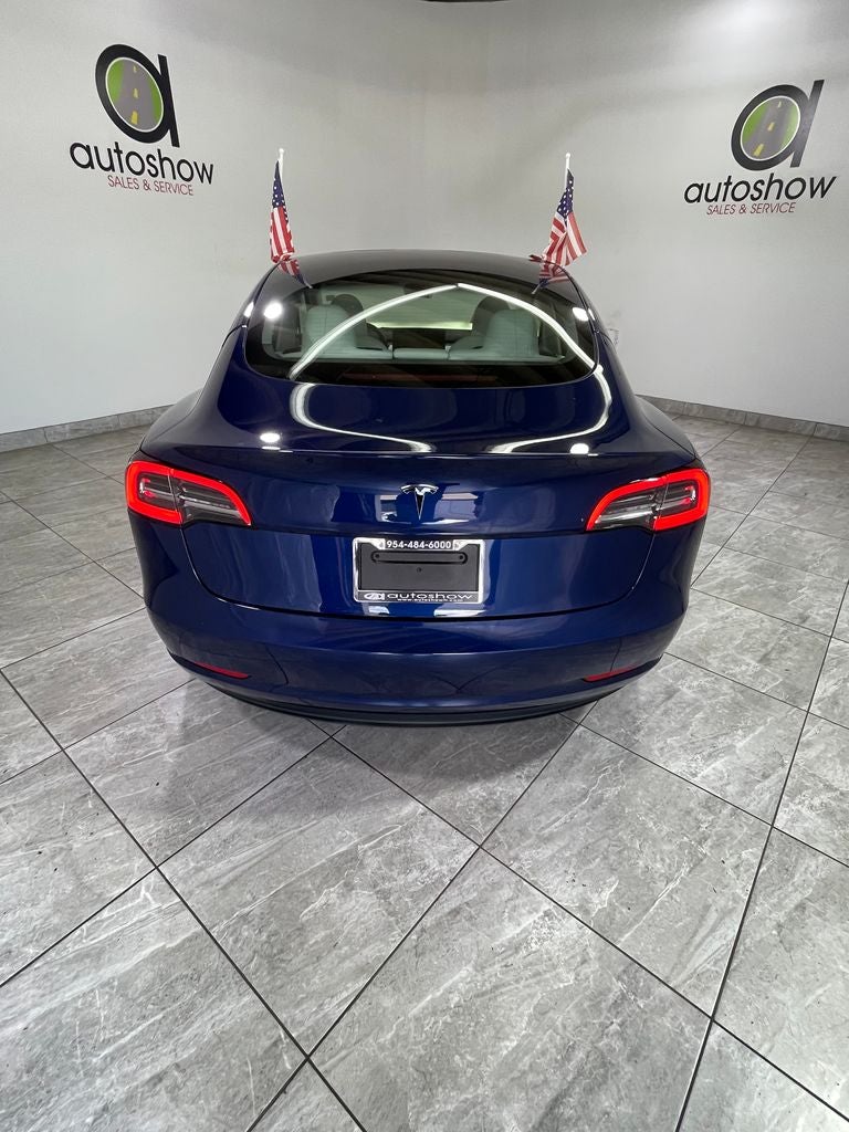 2023 Tesla Model 3 Base