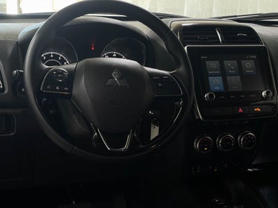 2026 Mitsubishi Outlander Sport 2.0 LE