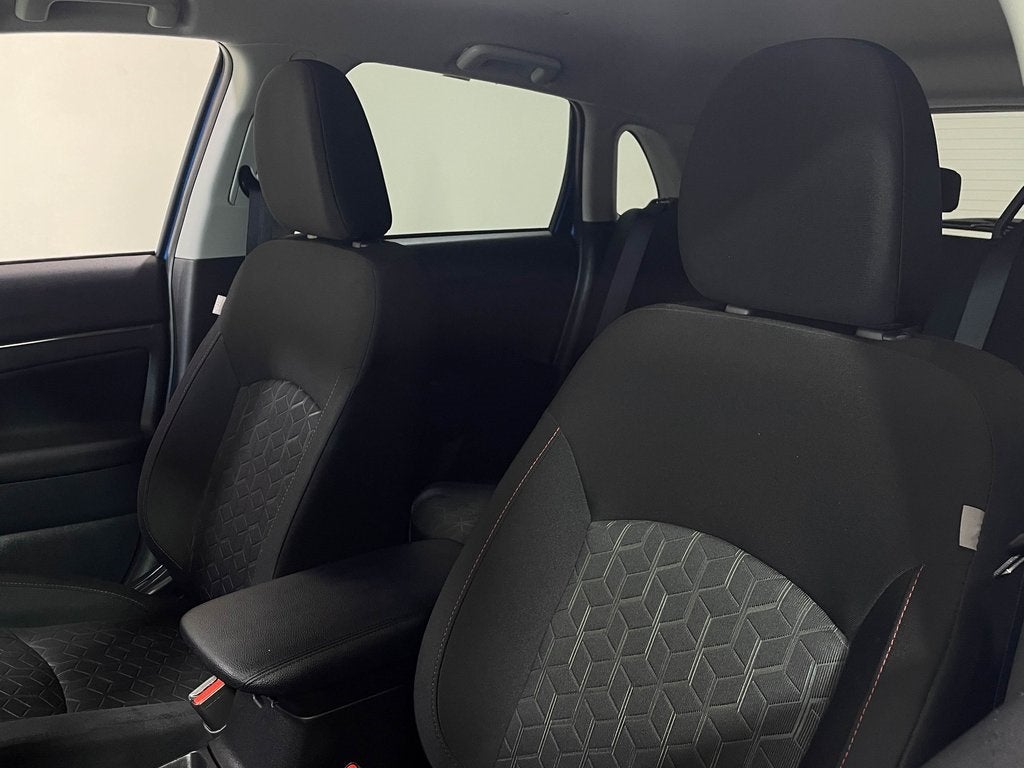 2026 Mitsubishi Outlander Sport 2.0 LE