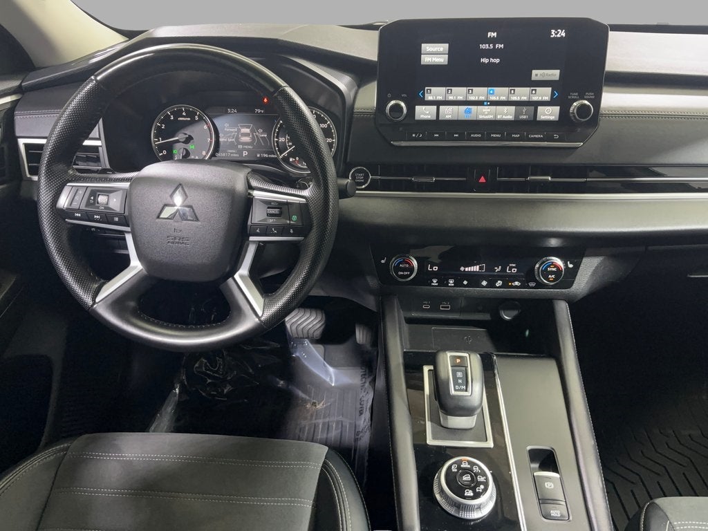 2024 Mitsubishi Outlander SE Black Edition w/Pano Roof