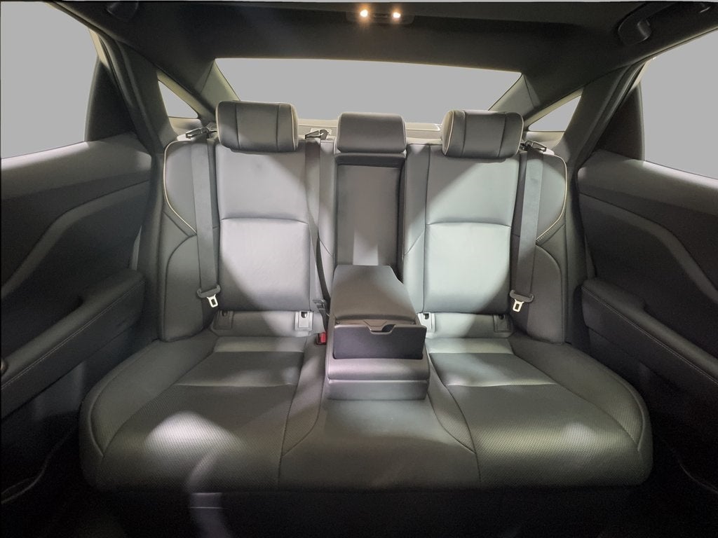 2025 Toyota Crown Platinum