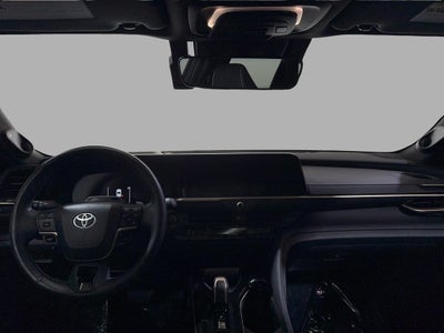 2025 Toyota Crown Platinum