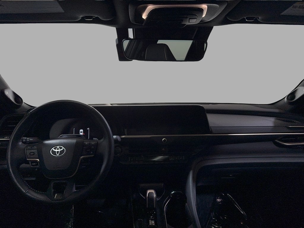 2025 Toyota Crown Platinum