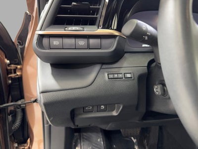 2025 Toyota Crown Platinum