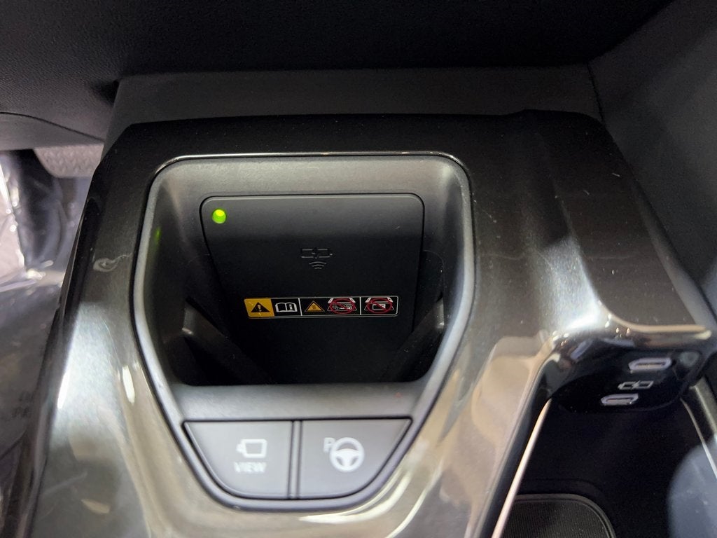 2025 Toyota Crown Platinum