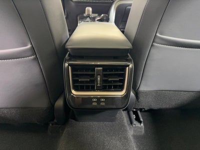 2025 Toyota Crown Platinum