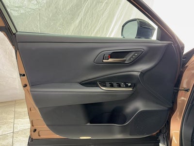 2025 Toyota Crown Platinum