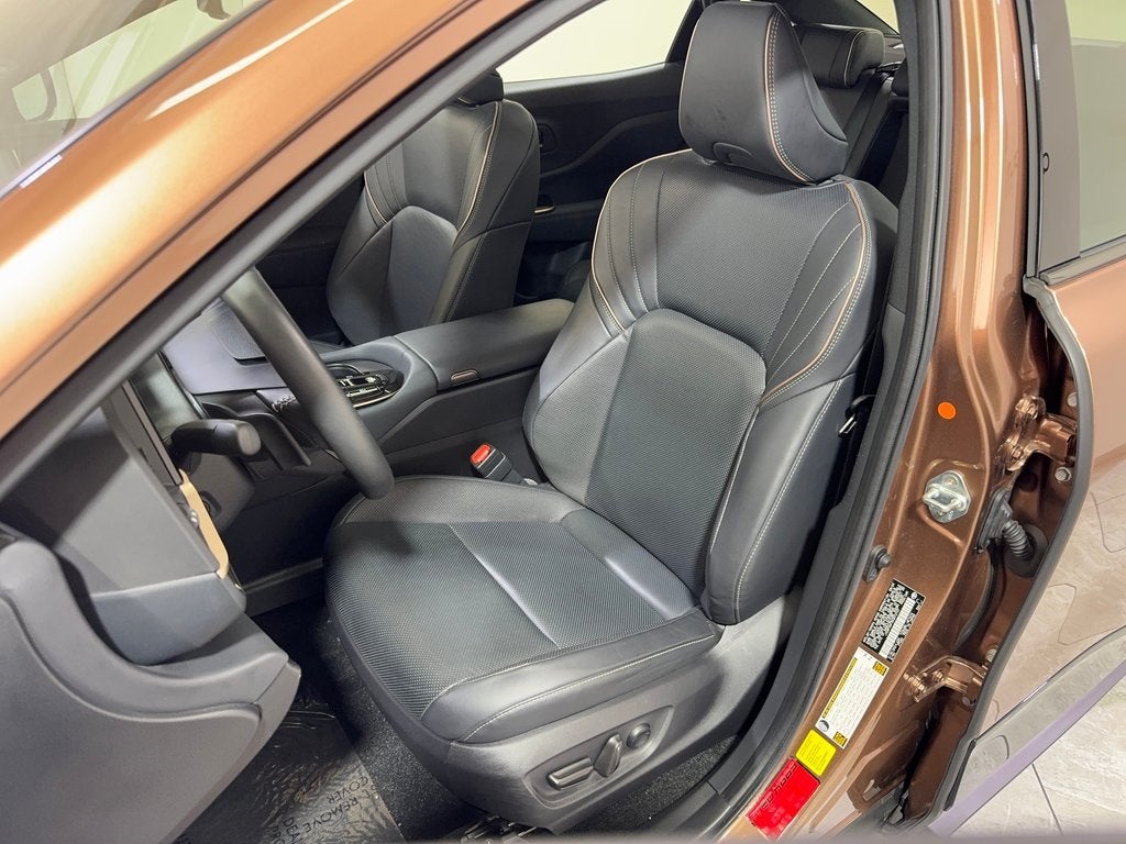 2025 Toyota Crown Platinum