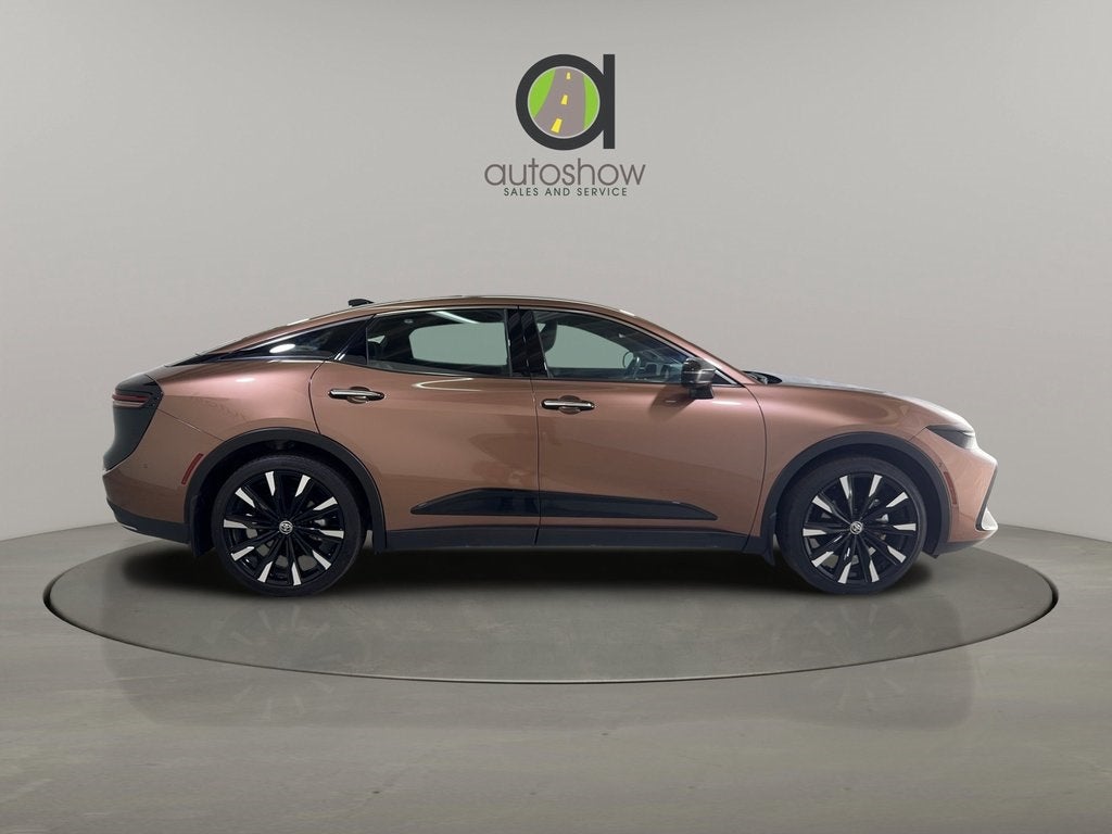 2025 Toyota Crown Platinum