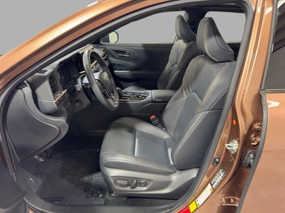 2025 Toyota Crown Platinum