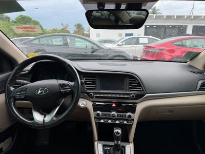 2020 Hyundai Elantra Limited