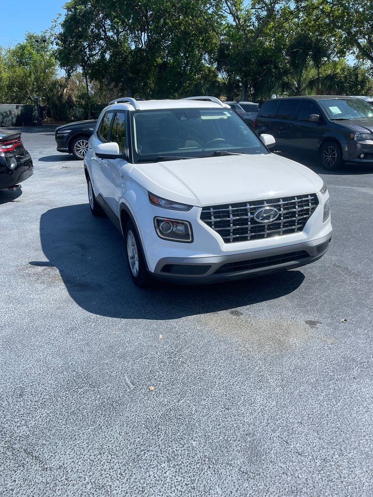 2020 Hyundai Venue SEL