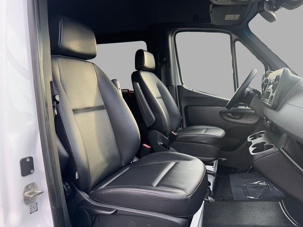 2021 Mercedes-Benz Sprinter 2500 Passenger 170 WB High Roof