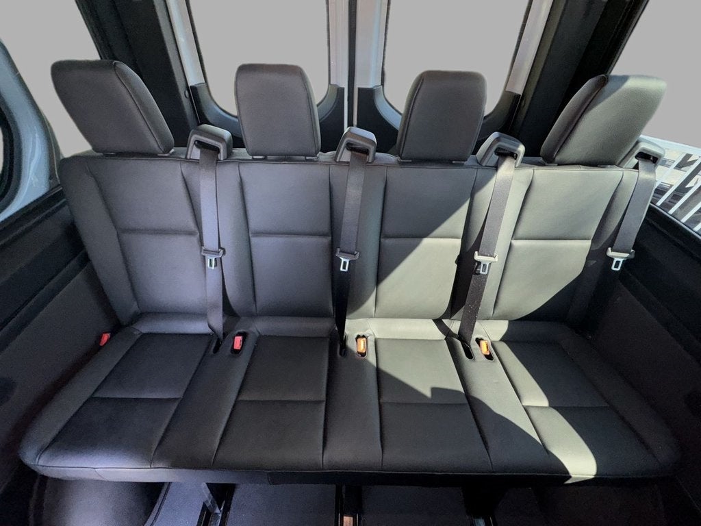 2023 Mercedes-Benz Sprinter 2500 Passenger 144 WB