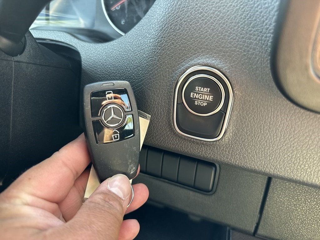 2023 Mercedes-Benz Sprinter 2500 Passenger 144 WB