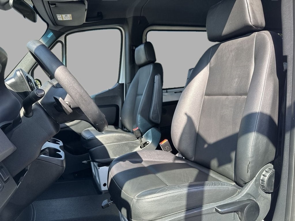 2023 Mercedes-Benz Sprinter 2500 Passenger 144 WB