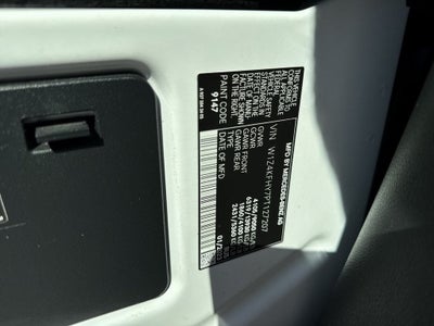 2023 Mercedes-Benz Sprinter 2500 Passenger 144 WB