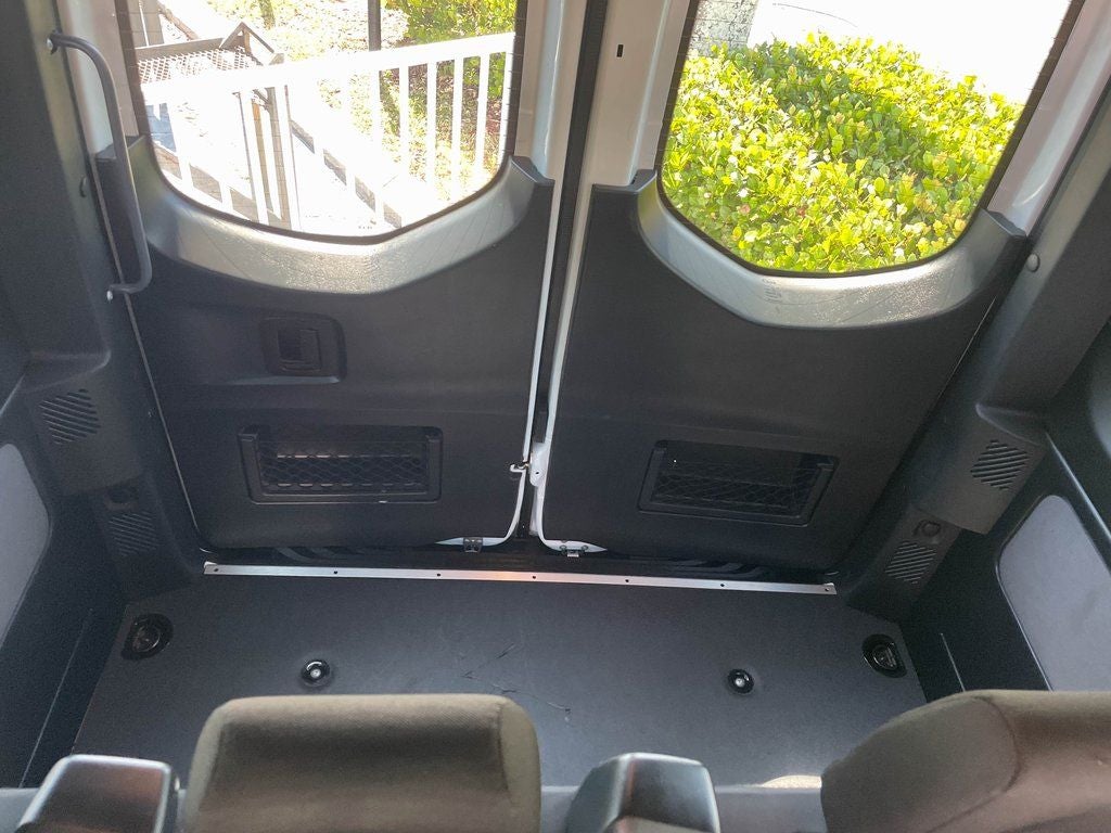 2025 Mercedes-Benz Sprinter 2500 Passenger 170 WB High Roof