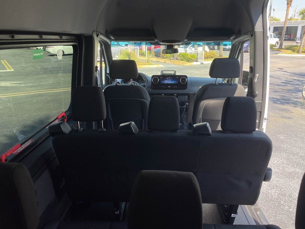 2025 Mercedes-Benz Sprinter 2500 Passenger 170 WB High Roof