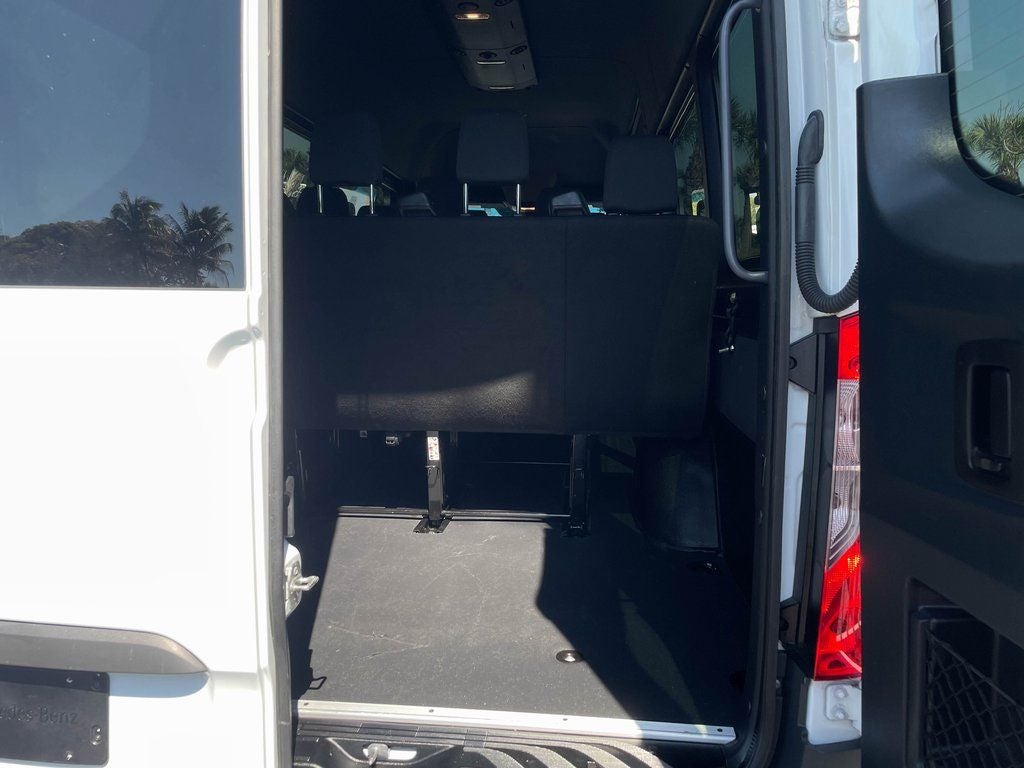 2025 Mercedes-Benz Sprinter 2500 Passenger 170 WB High Roof