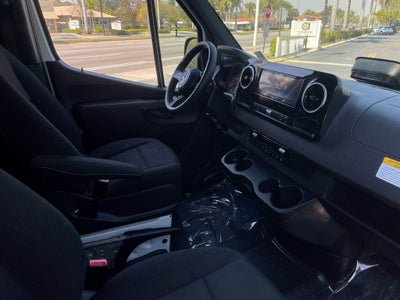 2025 Mercedes-Benz Sprinter 2500 Passenger 170 WB High Roof