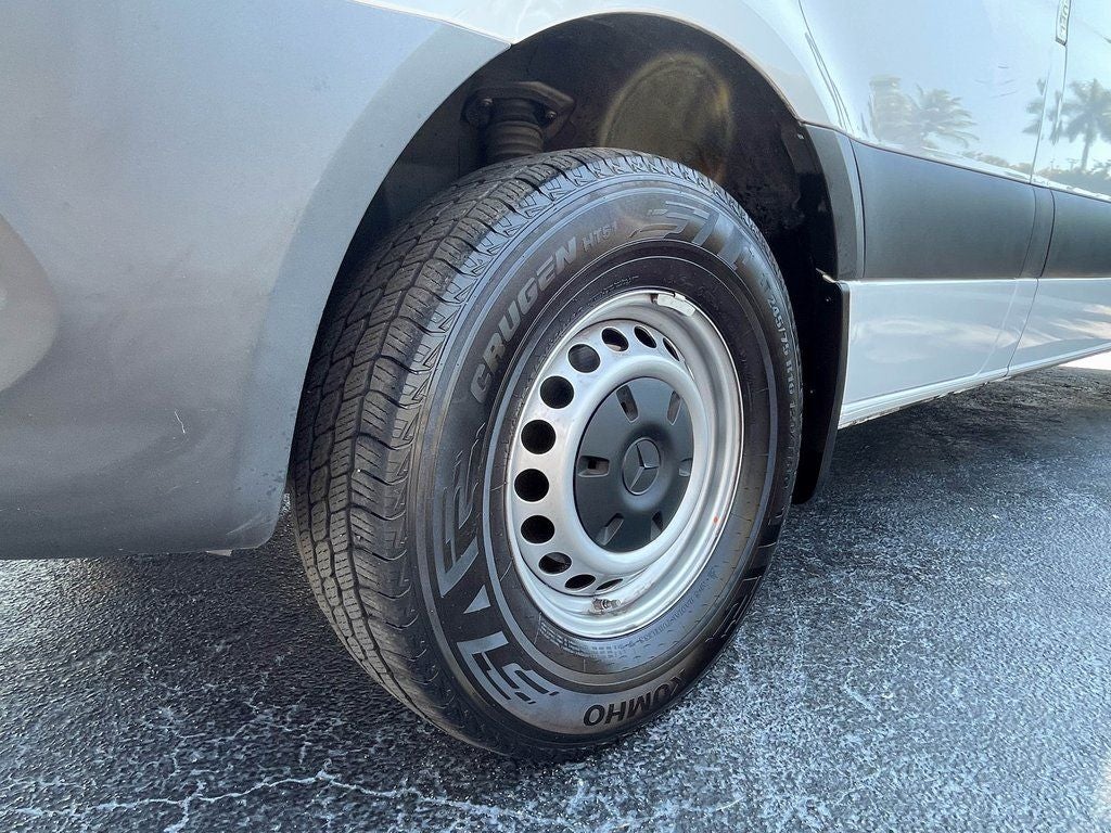 2025 Mercedes-Benz Sprinter 2500 Passenger 170 WB High Roof