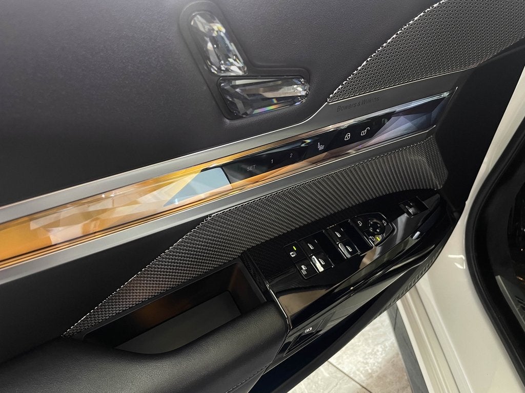 2025 BMW 7 Series 740i xDrive