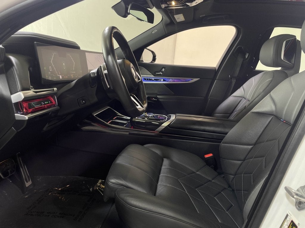 2025 BMW 7 Series 740i xDrive