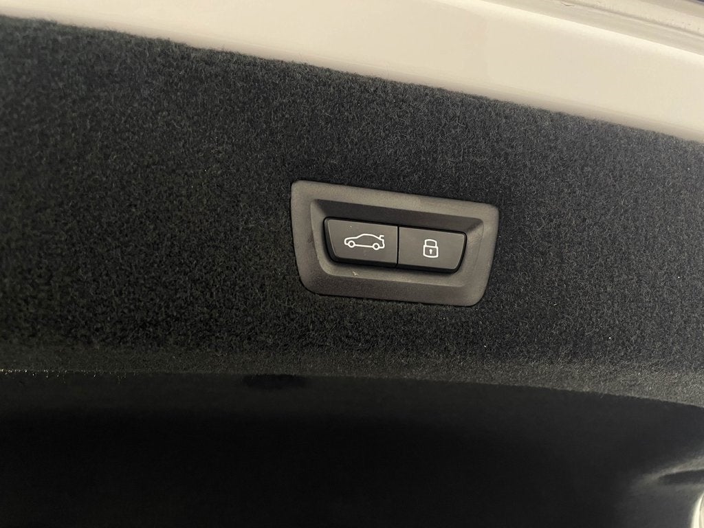 2025 BMW 7 Series 740i xDrive