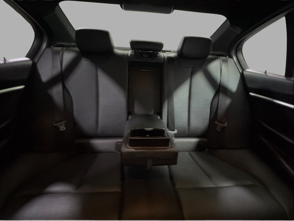 2018 BMW 3 Series 330i xDrive