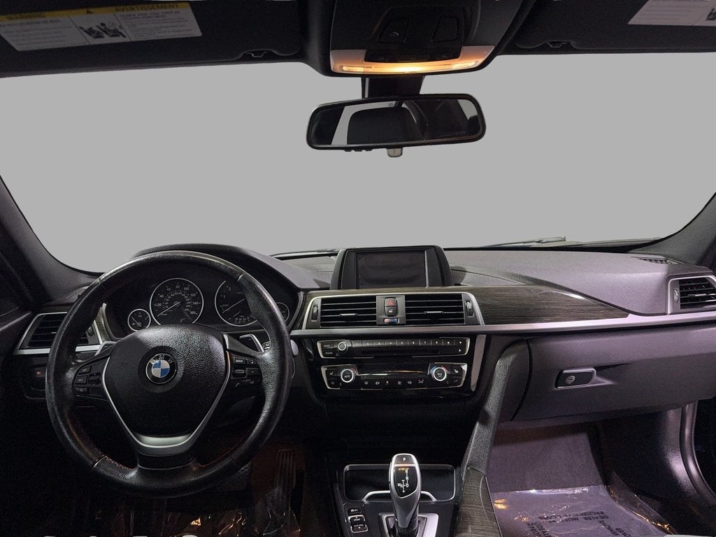 2018 BMW 3 Series 330i xDrive