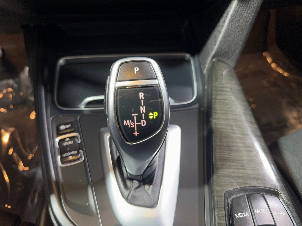 2018 BMW 3 Series 330i xDrive