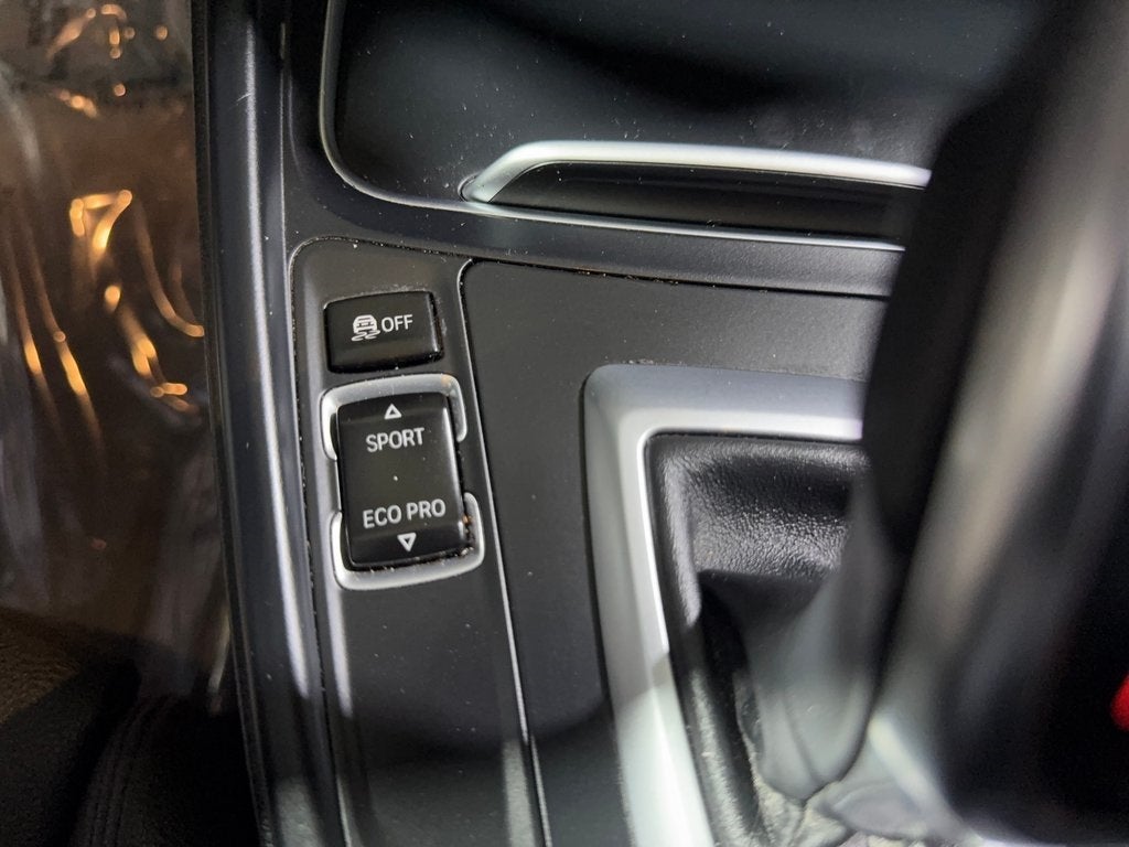 2018 BMW 3 Series 330i xDrive