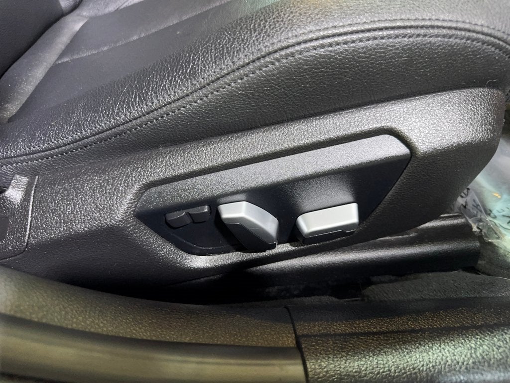 2018 BMW 3 Series 330i xDrive