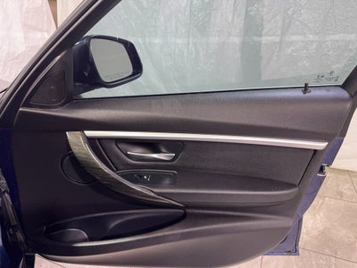 2018 BMW 3 Series 330i xDrive