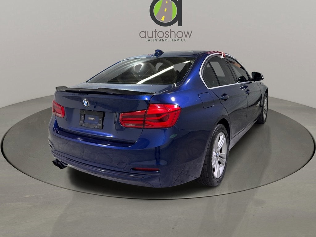 2018 BMW 3 Series 330i xDrive