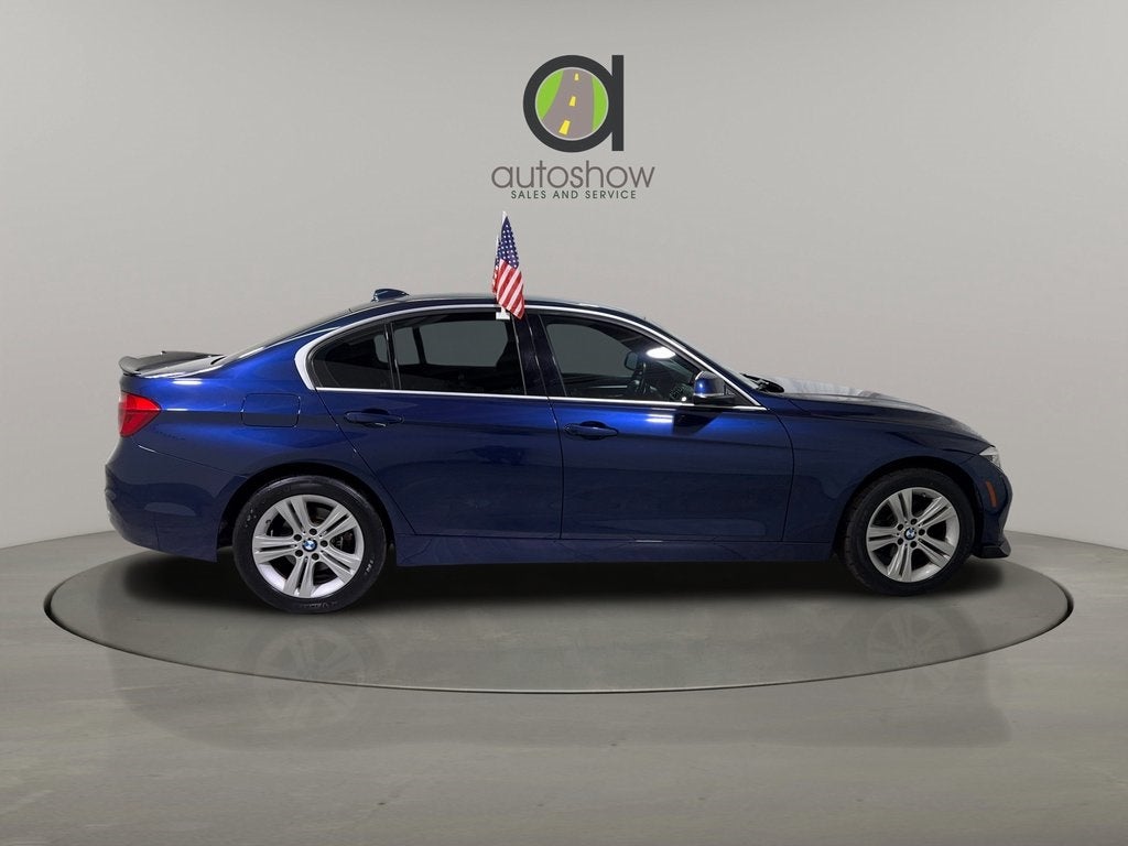 2018 BMW 3 Series 330i xDrive