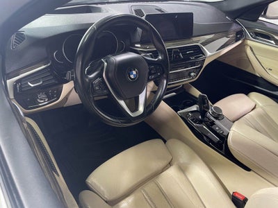 2017 BMW 5 Series 530i