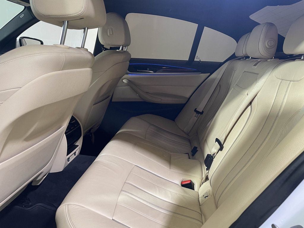 2017 BMW 5 Series 530i